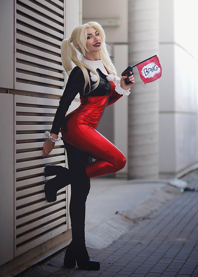 Harley quinn red black costume best sale